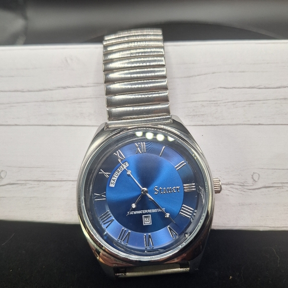 New Men's Stauer Watch - Picture 3 of 4